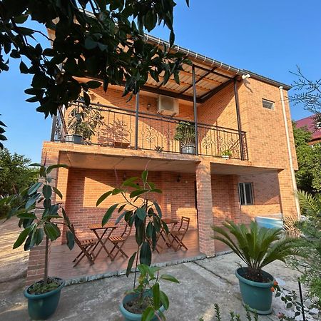 Greenview Guesthouse Batumi Kültér fotó