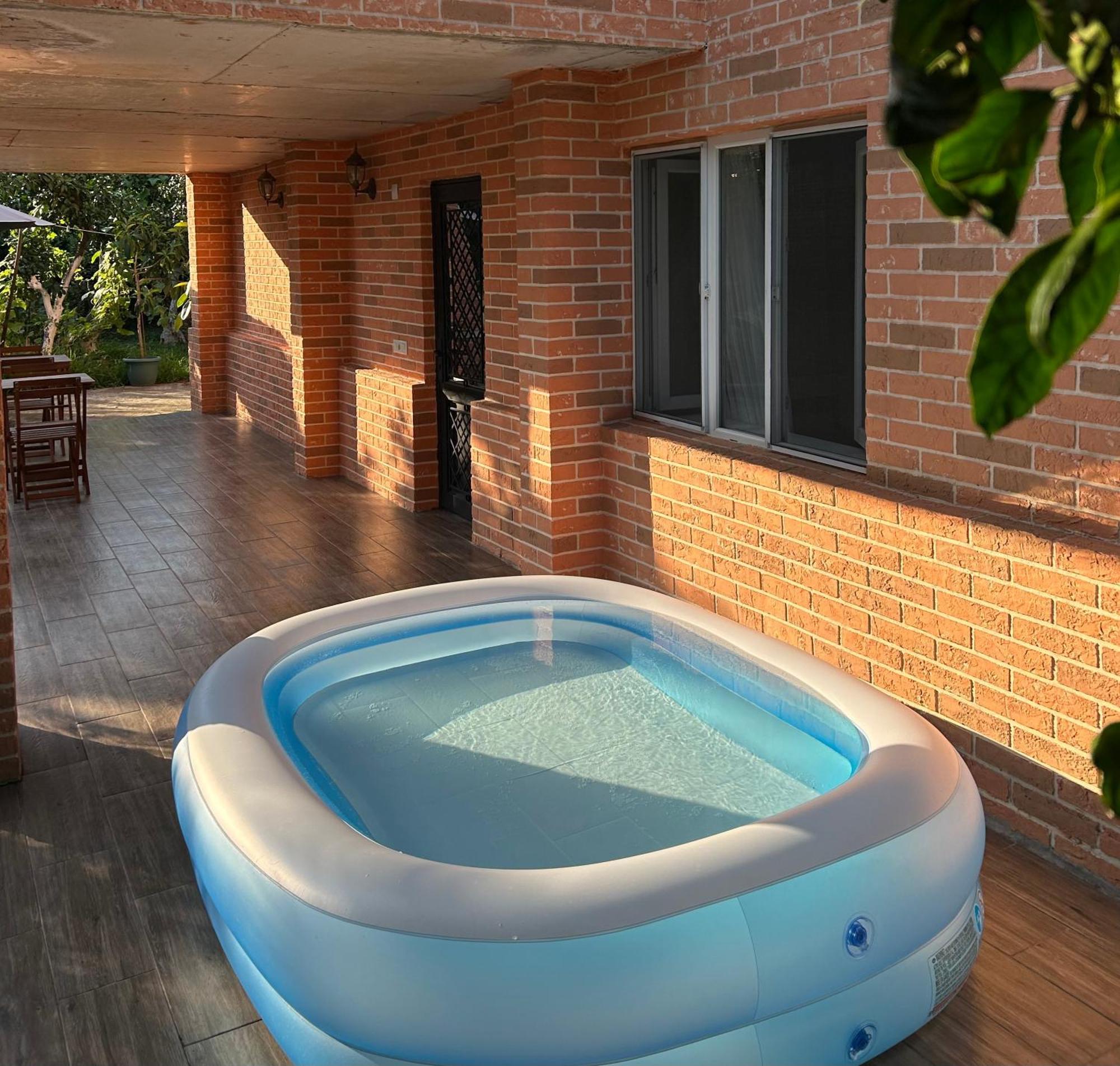 Greenview Guesthouse Batumi Kültér fotó