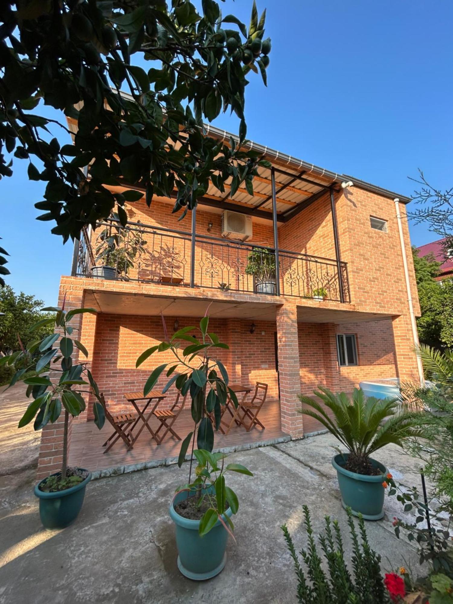 Greenview Guesthouse Batumi Kültér fotó
