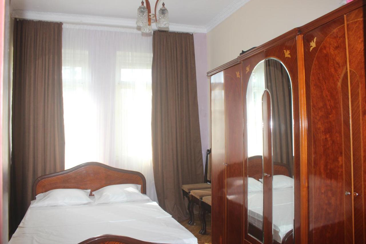 Greenview Guesthouse Batumi Kültér fotó