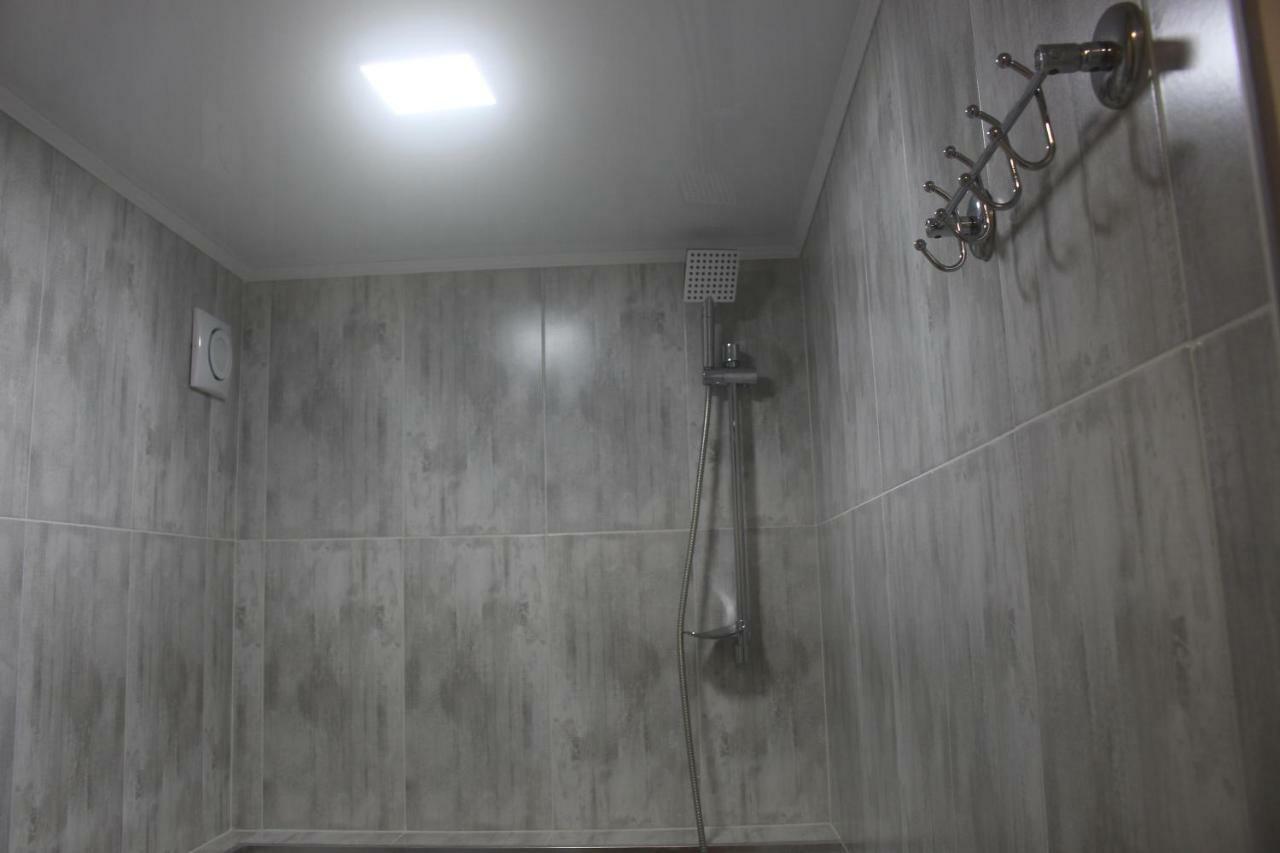 Greenview Guesthouse Batumi Kültér fotó