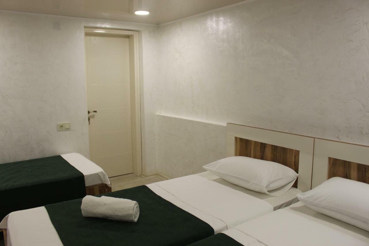 Greenview Guesthouse Batumi Kültér fotó